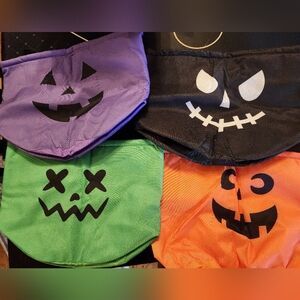 NWT Light Up Halloween Pumpkin Face Buckets